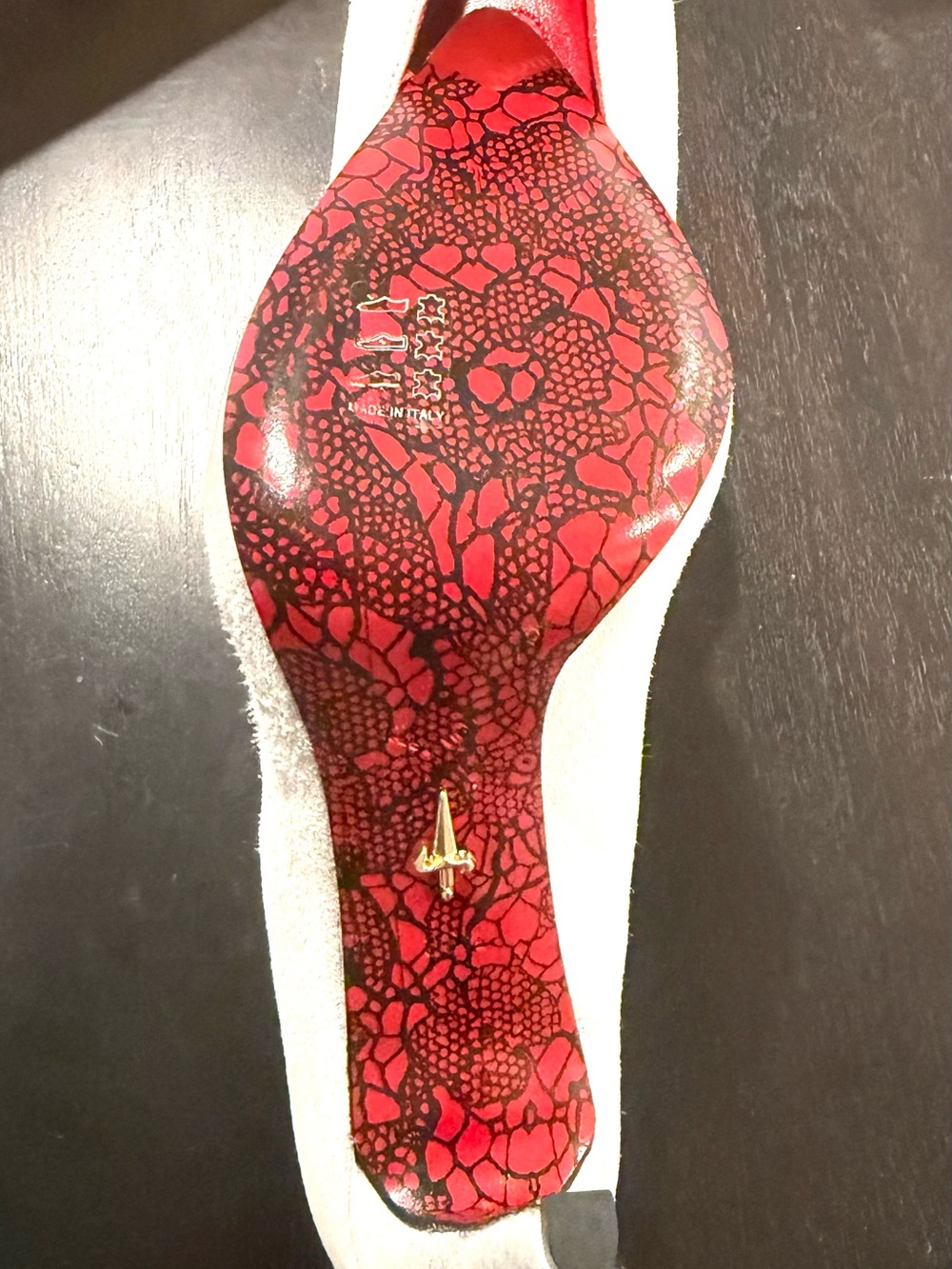 One-of-a-Kind Cesare Paciotti Dagger Heel Pumps. - Picture 11 of 11